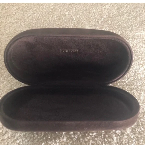 Tom Ford dark brown sunglasses case - Picture 2 of 2
